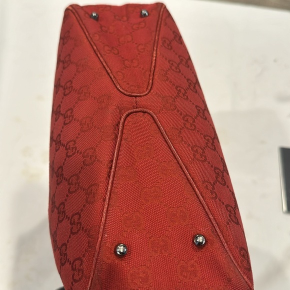 Authentic Gucci shoulder bag - Picture 5 of 11